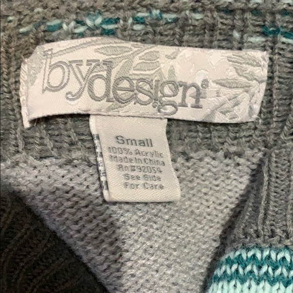 Cardigan - Picture 4 of 4